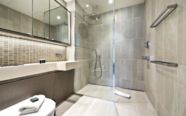 Deluxe one Bedroom Apartment in Canary Wharf