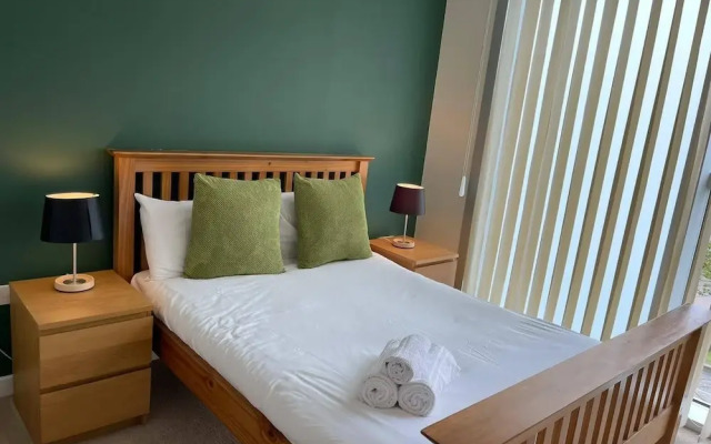 Milton Keynes City Center 2 bed