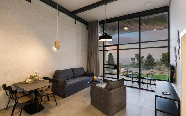 Ein Harod Ichud Kibbutz Country Lodging by KHC