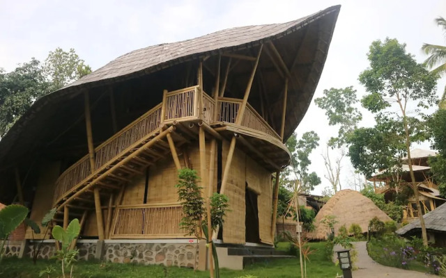 The Osing Bamboo - A Liberta Collection