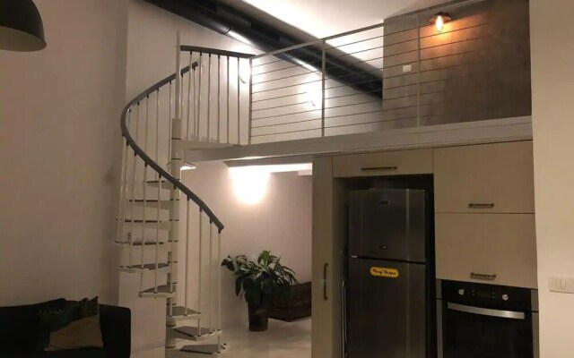 Beach Home in Tel Aviv near Water