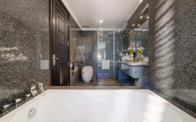 Luxury Family Beach Da Nang