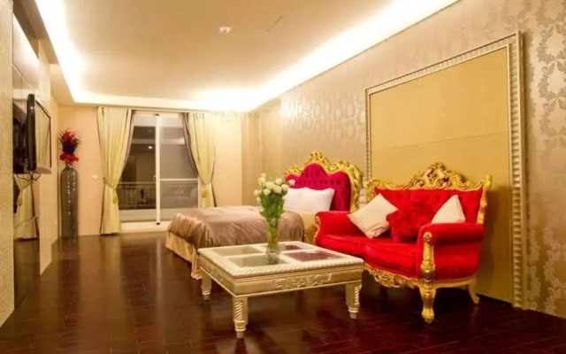 Formosa Fashion House