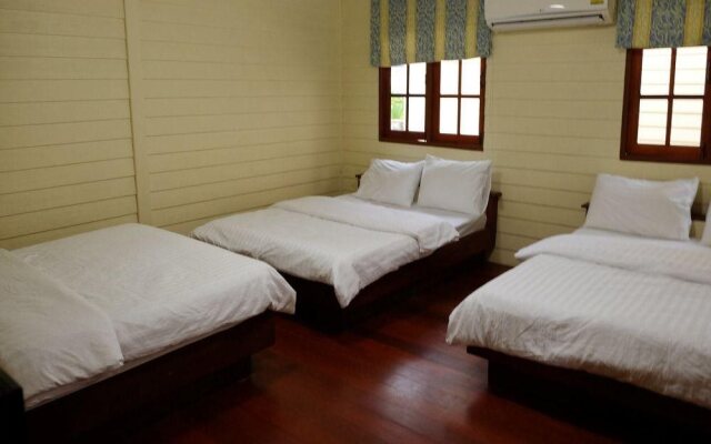 Piya Resort ปิยะ รีสอร์ท