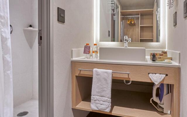 City Express Suites Silao Aeropuerto