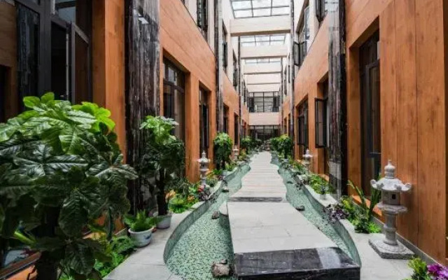 Jiahe Hotel