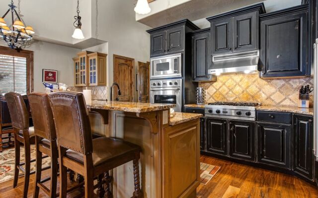 Stillwater Shores 1273 5 Bedroom Townhouse by RedAwning