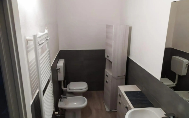 bolognaholidayhome APPARTAMENTO SIGNORINI giardino e posto auto