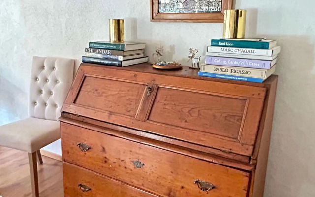 Cozy spacious Flat right in the village