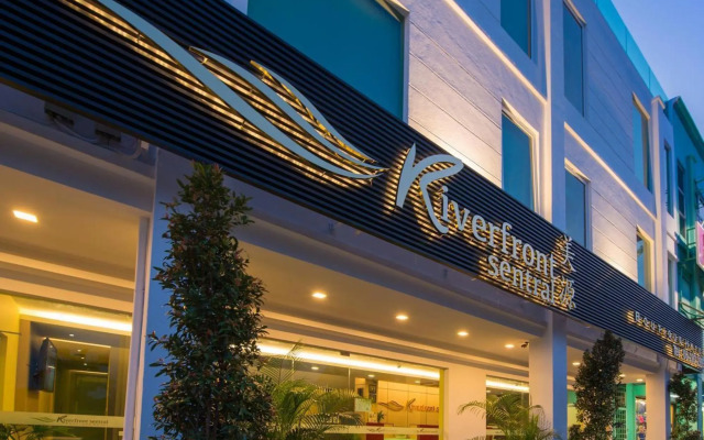 Riverfront Sentral Boutique Hotel