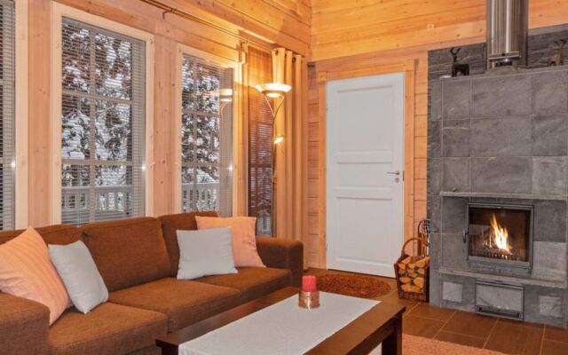 House  Salla