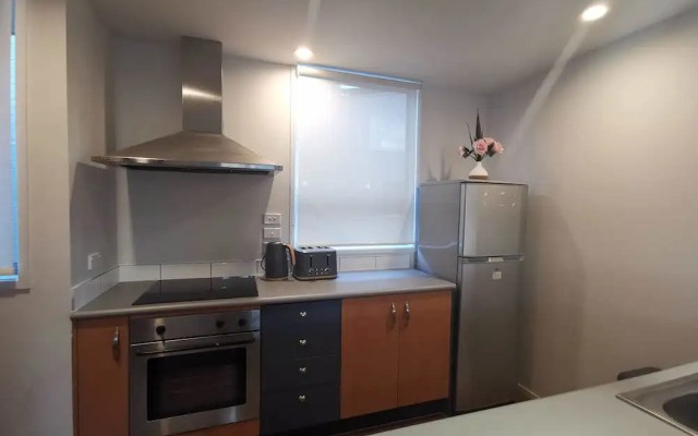 Ronayne Jimp Townhouse - Central Auckland