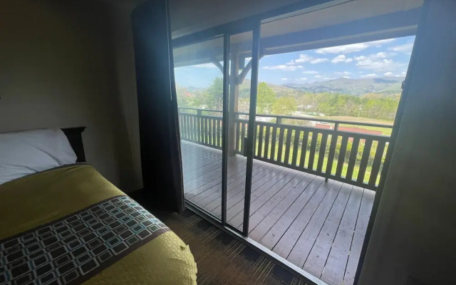 Knights Inn - Dillard