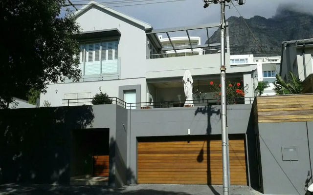 Camps Bay Apartment