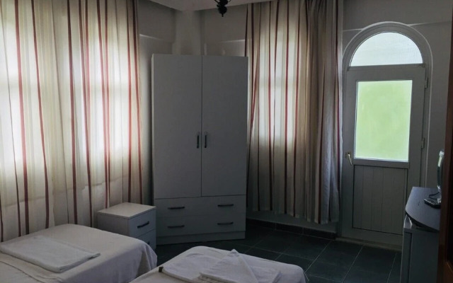 Alper Hotel