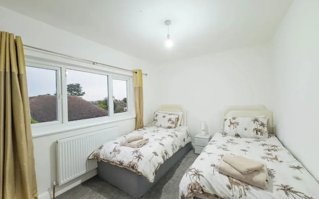Southend Retreat King Suite