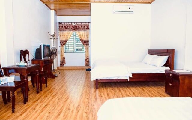 Hung Thinh Hotel