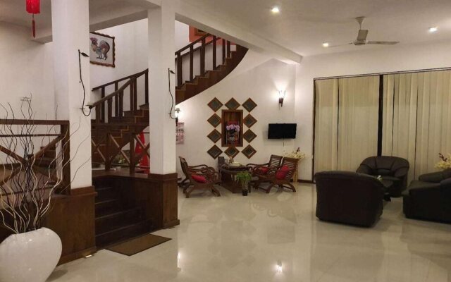 So What Boutique Hotel