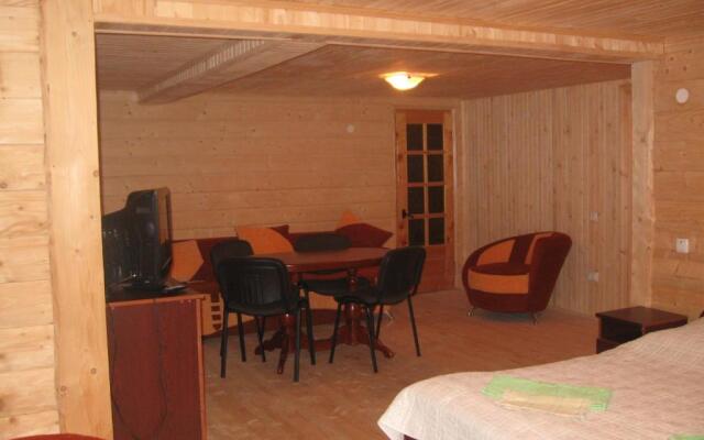 Gutsulochka Apartment