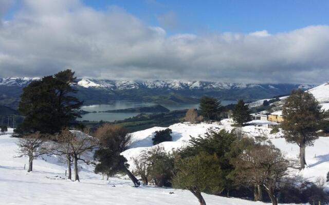 Akaroa Top 10 Holiday Park