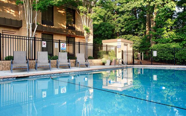 Best Western Plus Cary Inn NC State