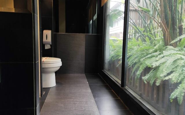 Roppongi Motel