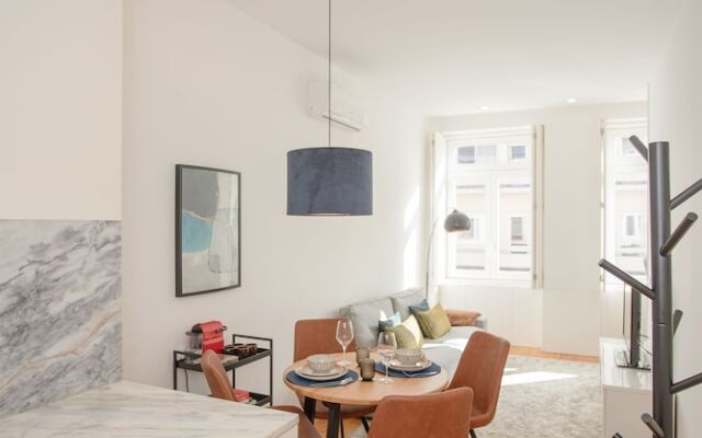 Liiiving - Alegria Charming Apartment