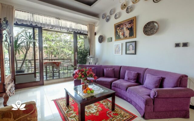 Buminanienie Guesthouse Bandung