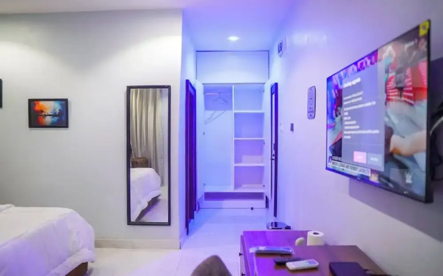 The Mastadon Apartment