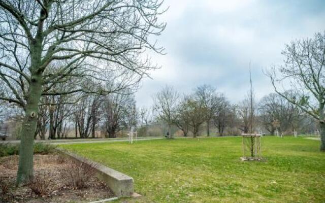 Linden City Private Room 5748