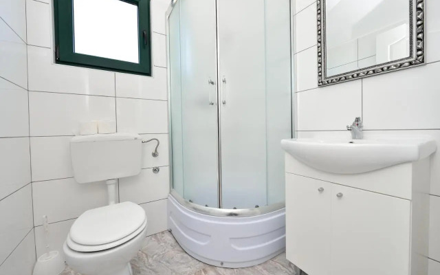 Holiday home Jakov