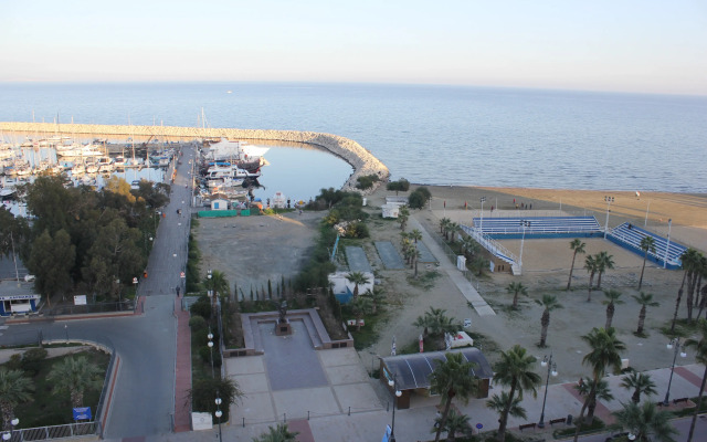 Sun Hall Hotel