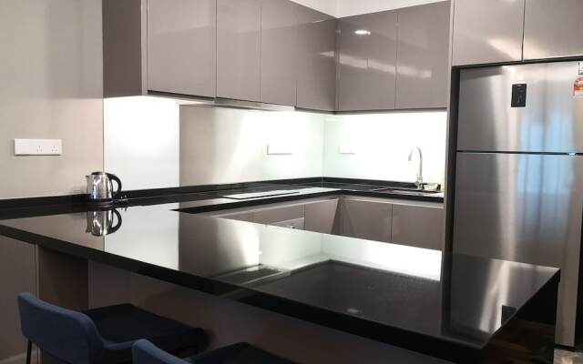 MU Vista – 360 Skypool Superior Suite