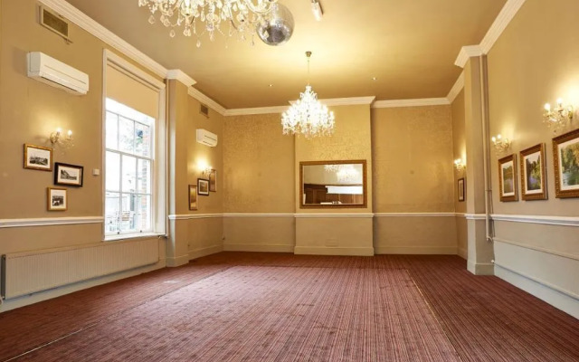 The Grosvenor Stockbridge