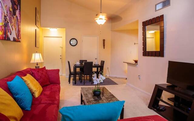 Clean Hole IN ONE Golf Condo