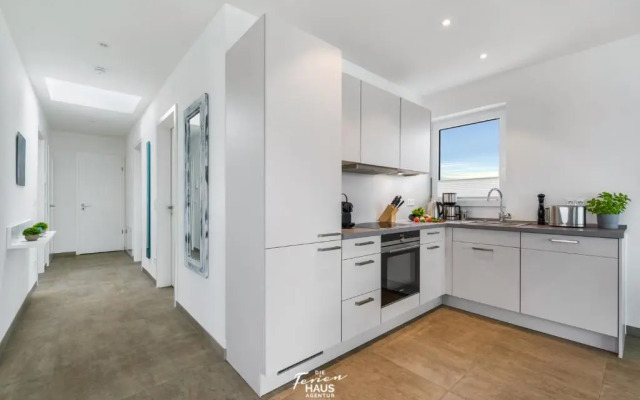 Dock 76 Bridge - Penthouse