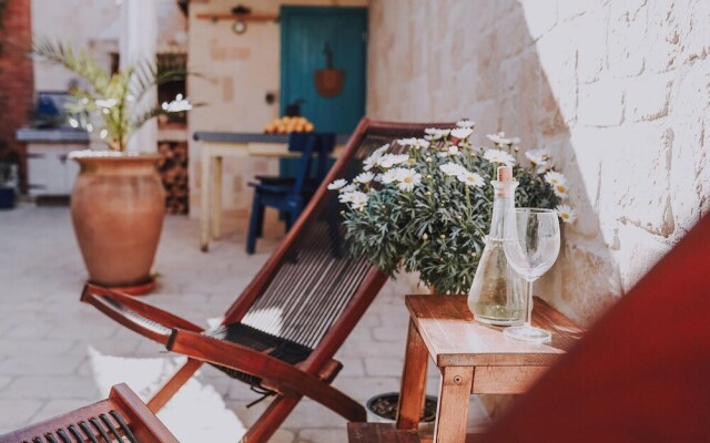 Stunning Home in Preko With 2 Bedrooms and Wifi