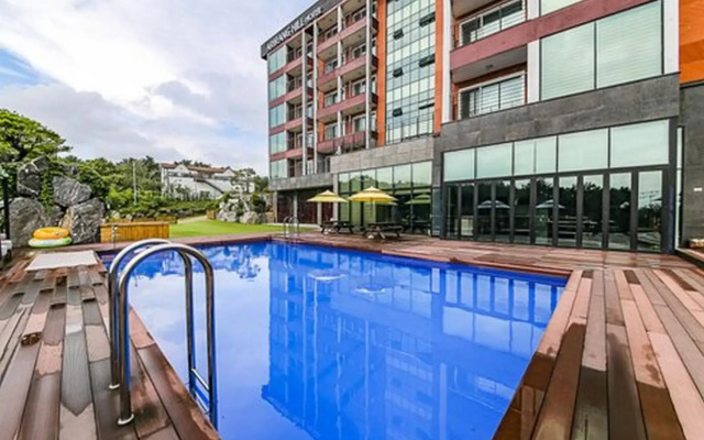 Arirang Hill Hotel & Resort