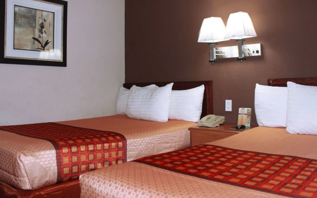 Travel Inn By OYO Omaha