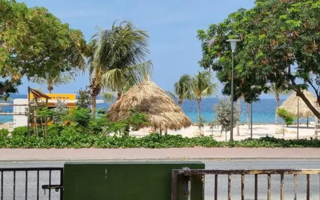 Studio with beautiful sea view