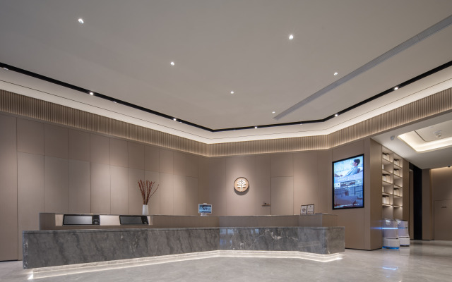 JI Hotel (Chongqing Wushan Municipal Plaza)