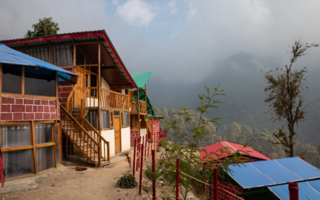Elwood Resort Pangot