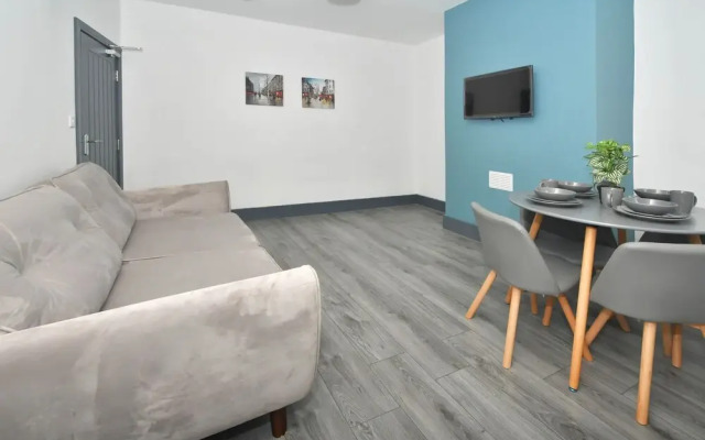 Townhouse @ Eastwood Place Stoke