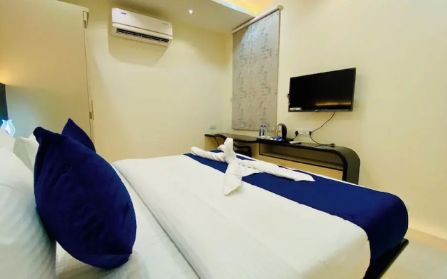 Hotel Aranyasutra Inaya - Indore