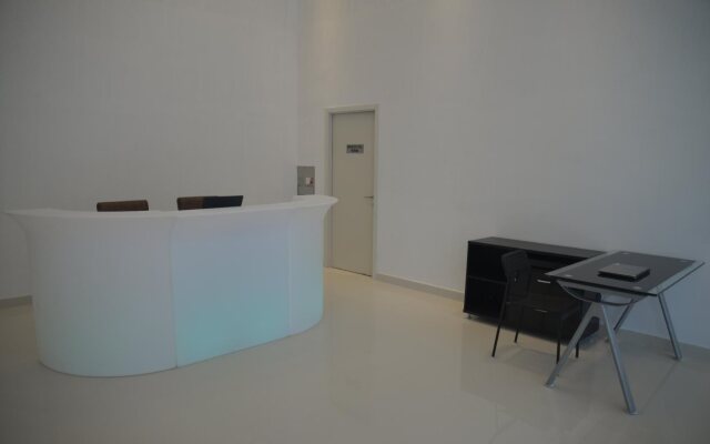 IW Hotel