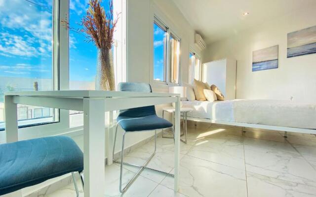 Phaedrus Living : Luxury Flat Lighthouse 75