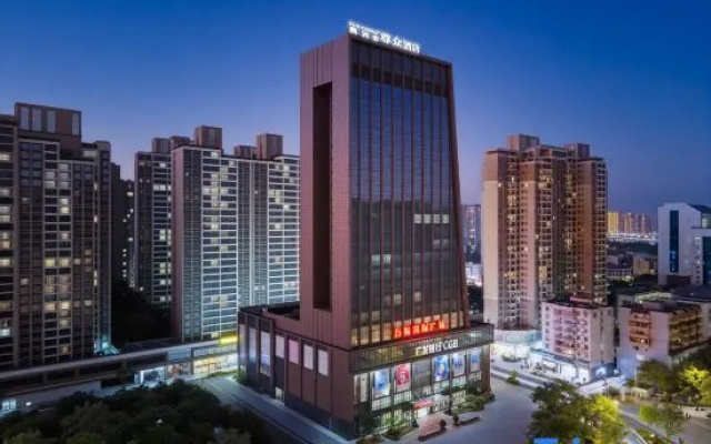 LUX CABINS Zunzhong Hote – Outside – Qingyuan