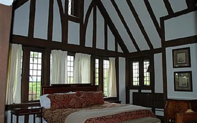 The Castle at Skylands Manor