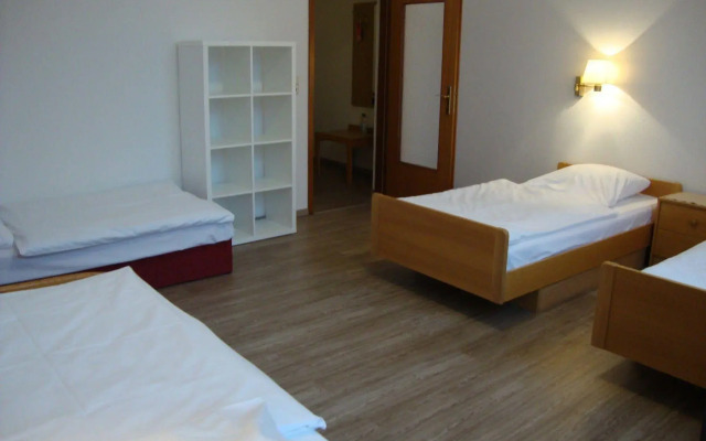 Aparthotel Sarstedter Hof