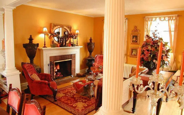 Apple Tree Historic B&B